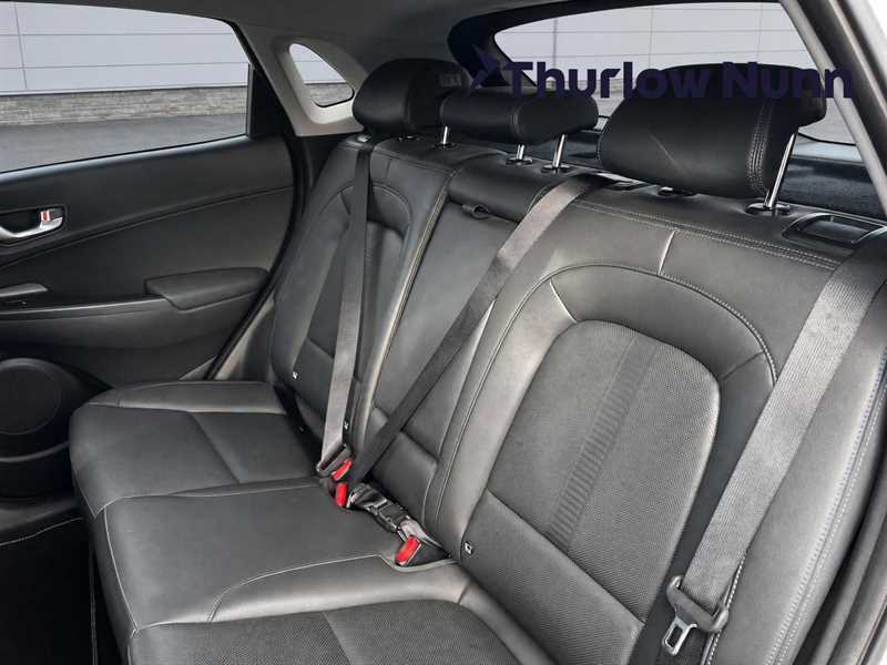 Hyundai Kona Premium Black #15