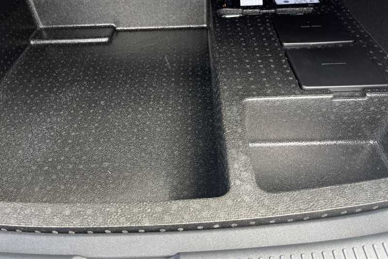 MG HS 1.5 T Gdi Se Suv Dct Ss Black #30