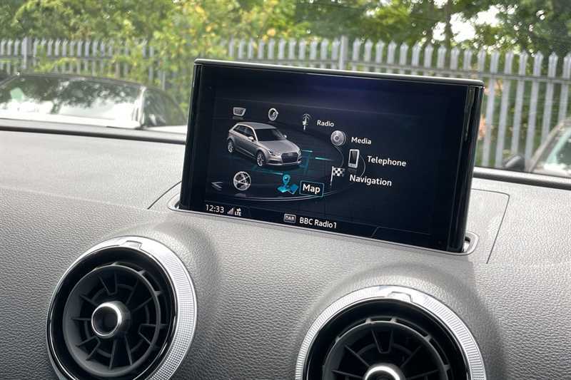 Audi A3 Audi 30 Tfsi Sport S Tronic White #17
