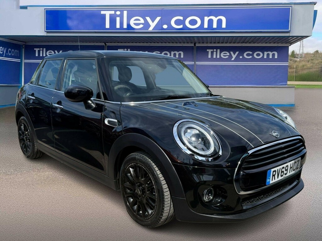 Mini Hatch 1.5 Cooper Classic Euro 6 Ss RV69HCZ