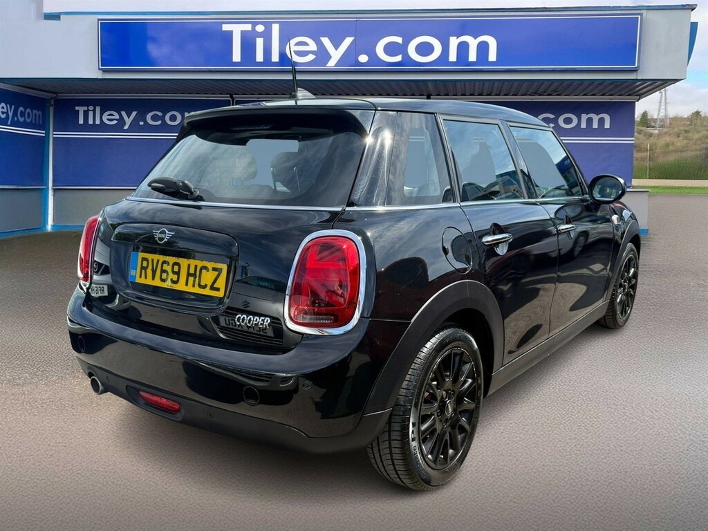 Mini Hatch 1.5 Cooper Classic Euro 6 Ss RV69HCZ #4