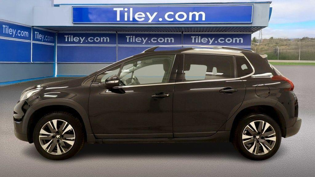 Peugeot 2008 1.2 Puretech Allure Premium Euro 6 Ss Black #3