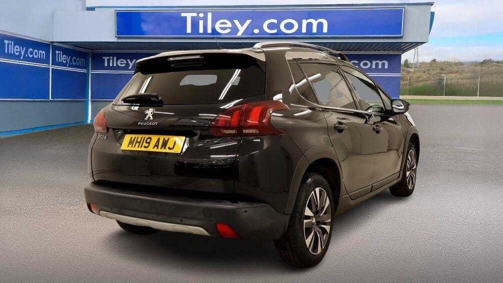 Peugeot 2008 1.2 Puretech Allure Premium Euro 6 Ss Black #6