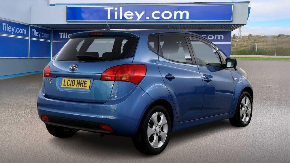 Kia Venga Hatchback Blue #11