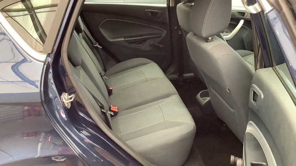 Ford Fiesta Hatchback White #10