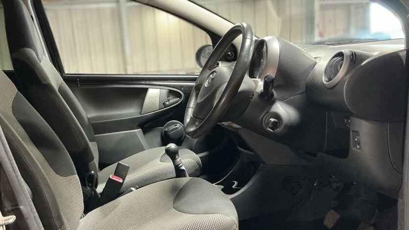 Toyota Aygo 1.0 Vvt-i Move Euro 5  #3