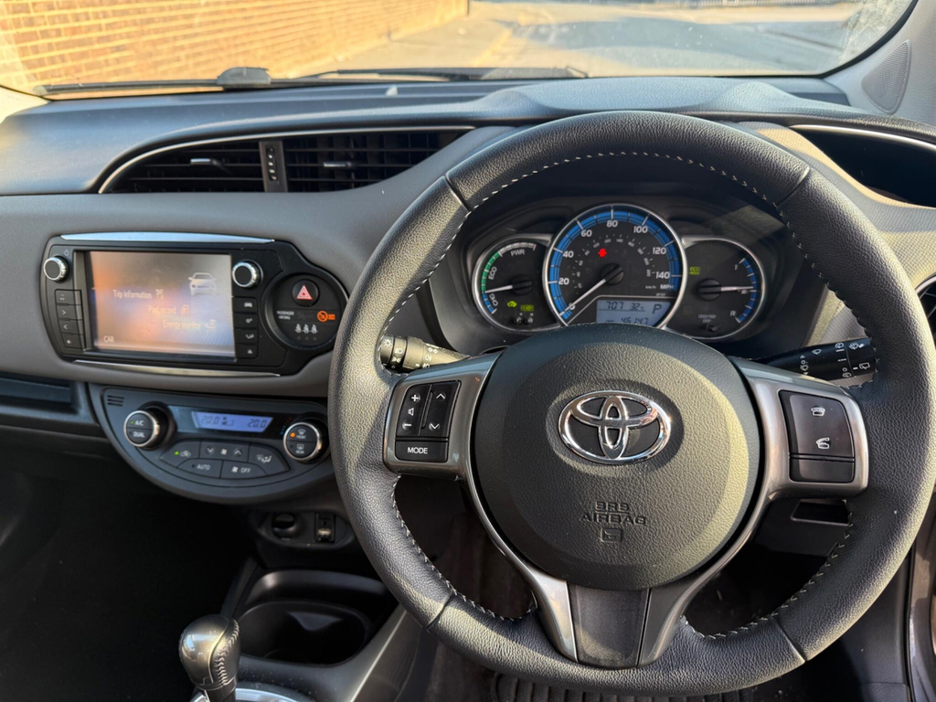 Toyota Yaris 1.5 Vvt-h Icon E-cvt Euro 6 #4