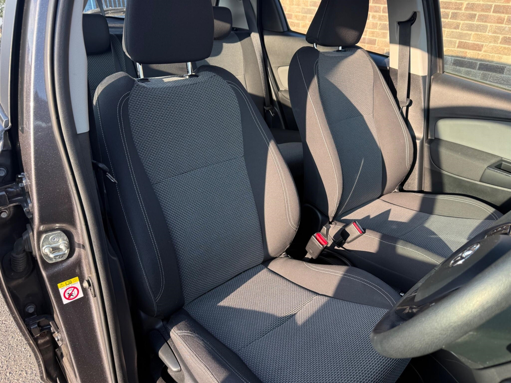 Toyota Yaris 1.5 Vvt-h Icon E-cvt Euro 6 #2
