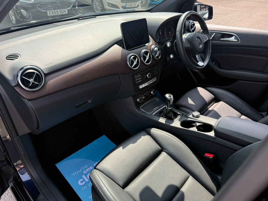 Mercedes-Benz B Class B200d Amg Line Executive Black #28