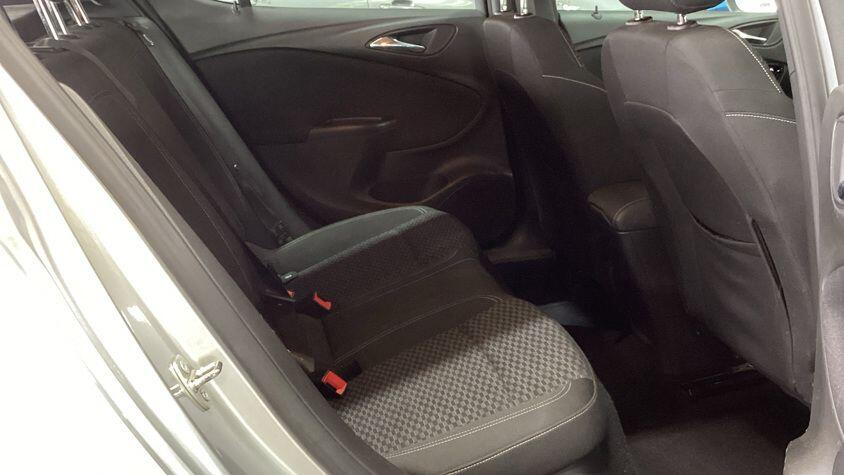 Vauxhall Astra 1.4T 16V 150 Sri Nav Blue #10