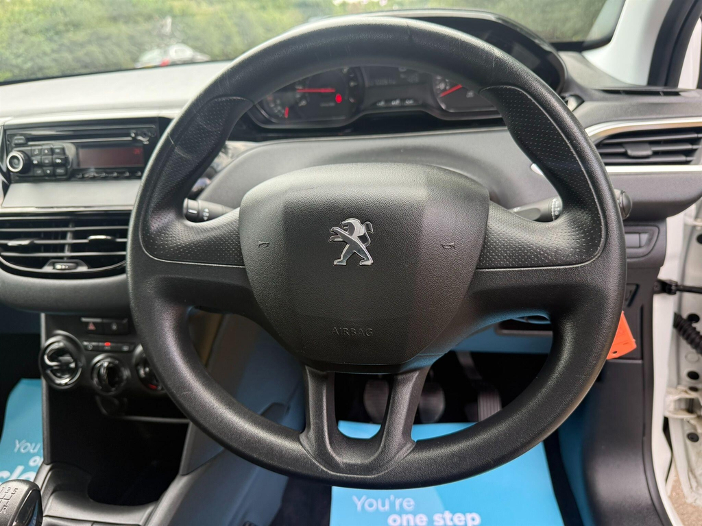 Peugeot 208 Hatchback Blue #15