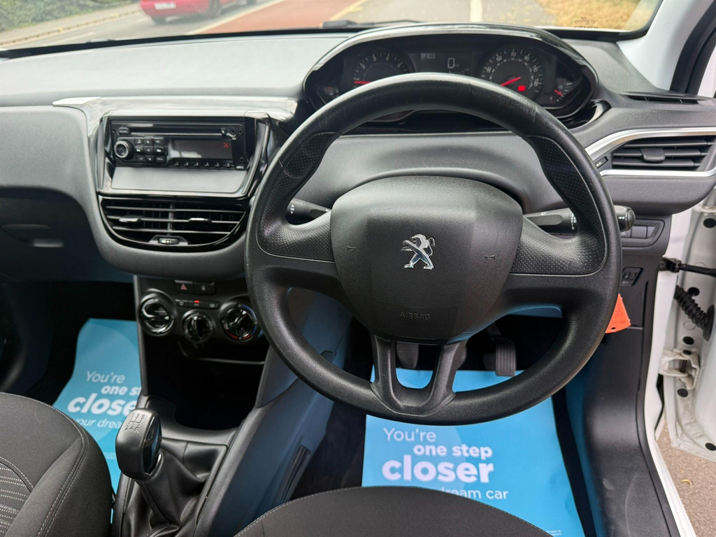 Peugeot 208 Hatchback Blue #14
