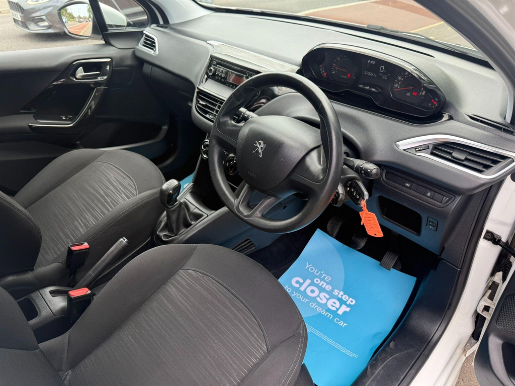 Peugeot 208 Hatchback Blue #9