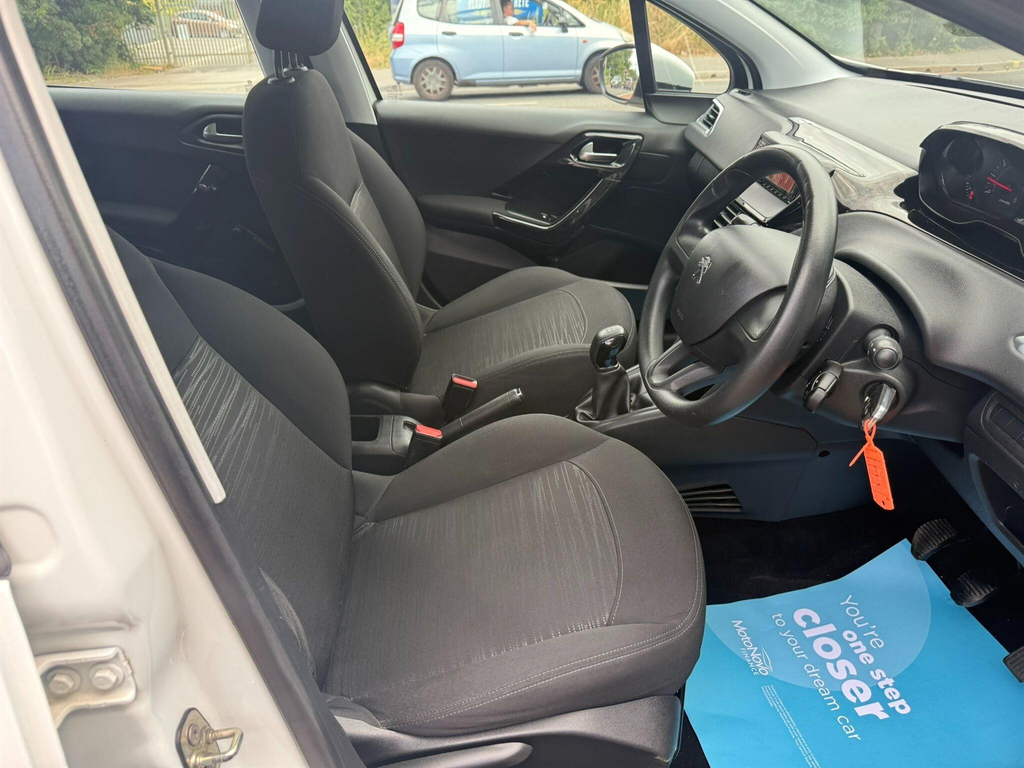 Peugeot 208 Hatchback Blue #10