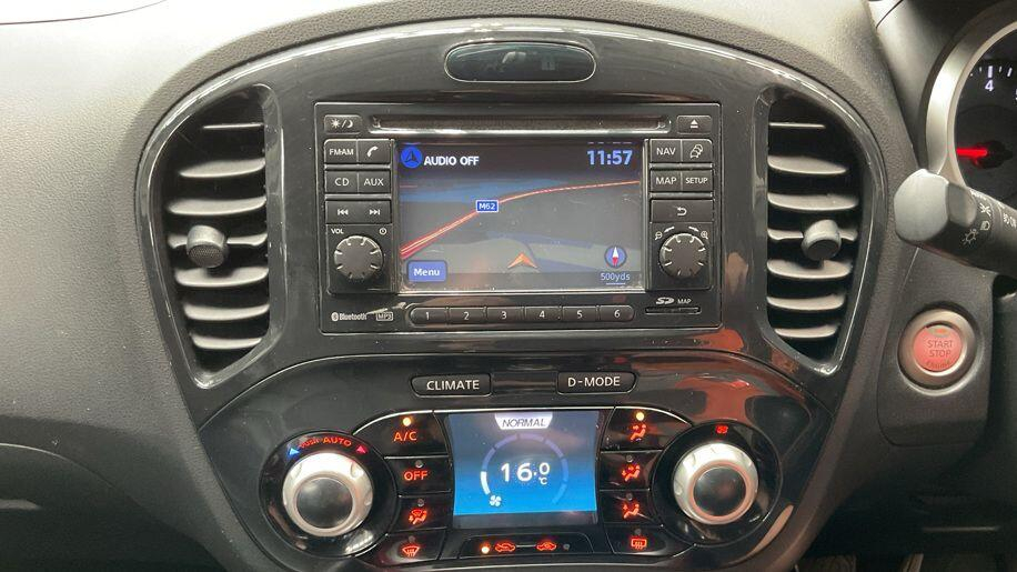 Nissan Juke Suv Tekna White #8