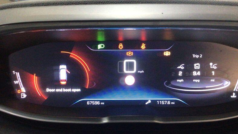 Peugeot 3008 1.2 Puretech Active Nav Black #9