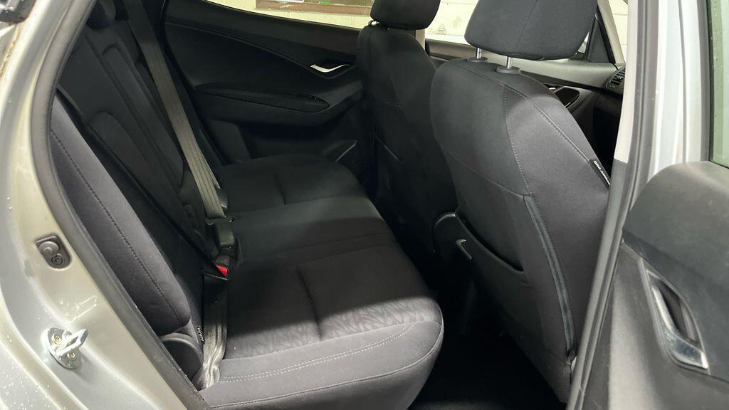Hyundai Ix20 Hyundai Ix20 1.6 Active Grey #10