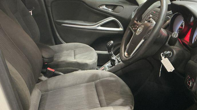 Vauxhall Zafira Tourer Tech Line Black #7