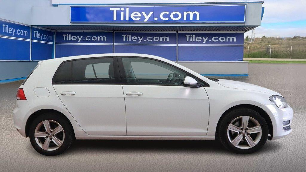 Volkswagen Golf 1.6 Tdi 110 Match Dsg Black #4