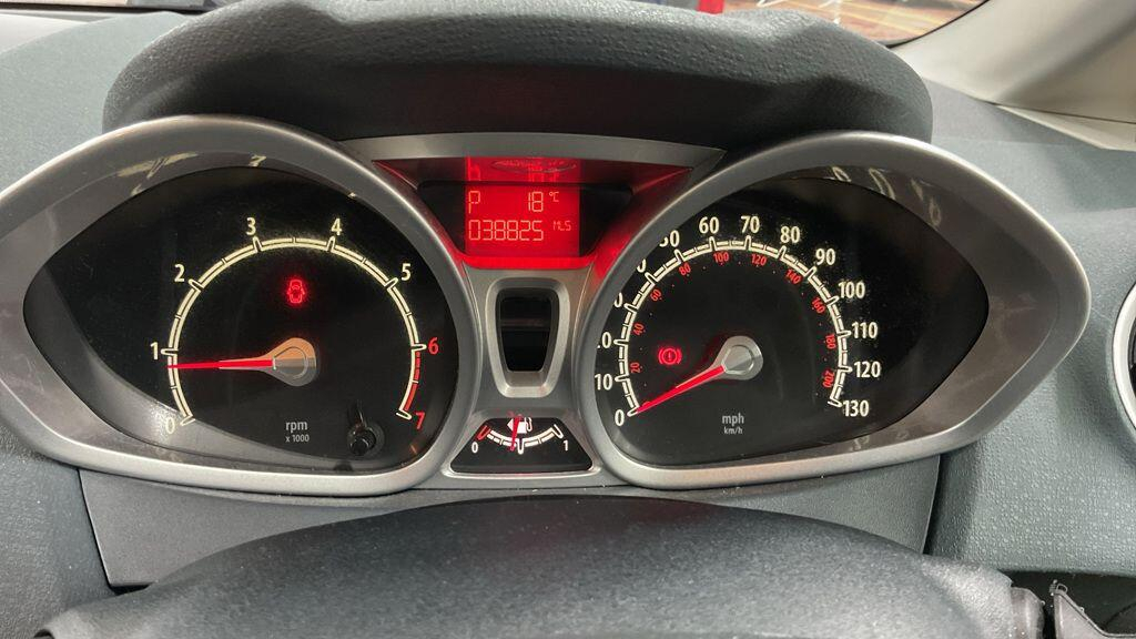 Ford Fiesta 1.25 Zetec Blue #9