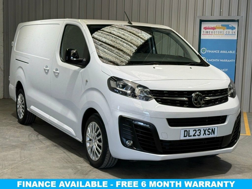 Vauxhall Vivaro 1.5L Pro 6Dr White