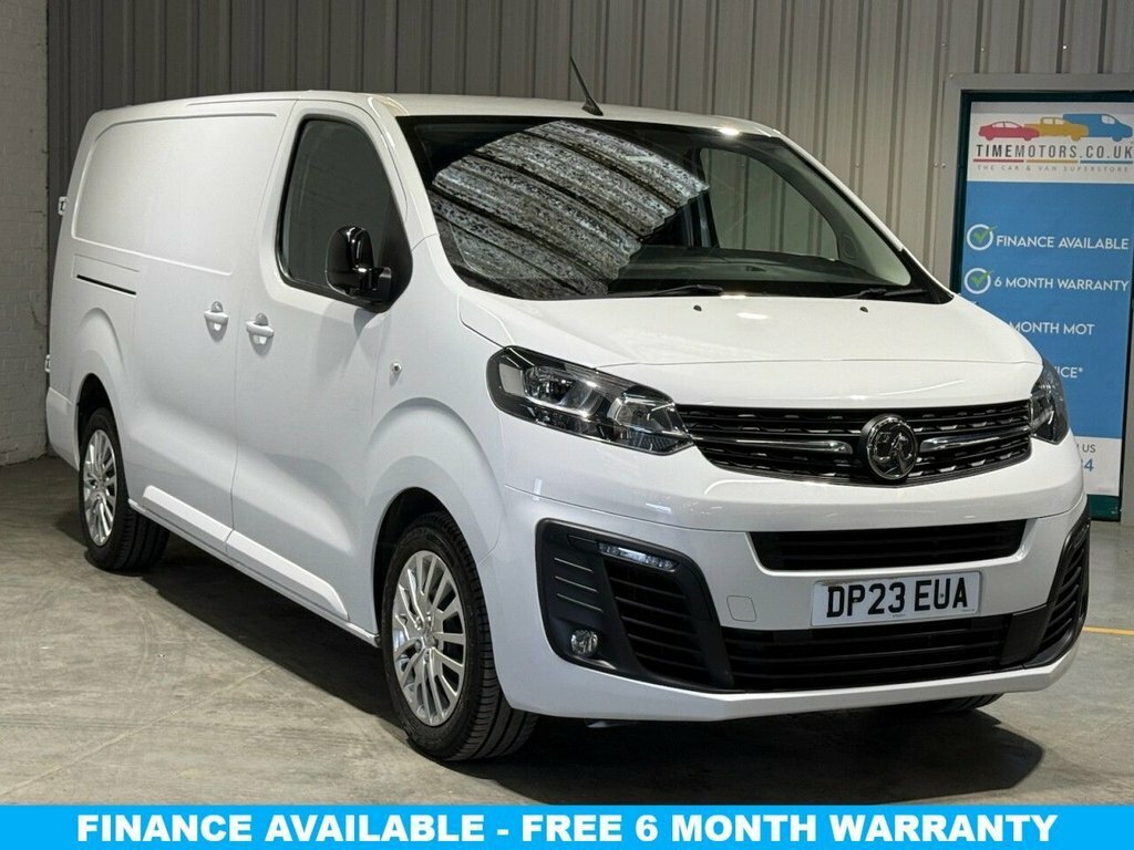 Vauxhall Vivaro 1.5L Pro 6Dr White