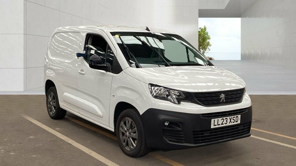 Peugeot Partner 1.5L Asphalt Premium White