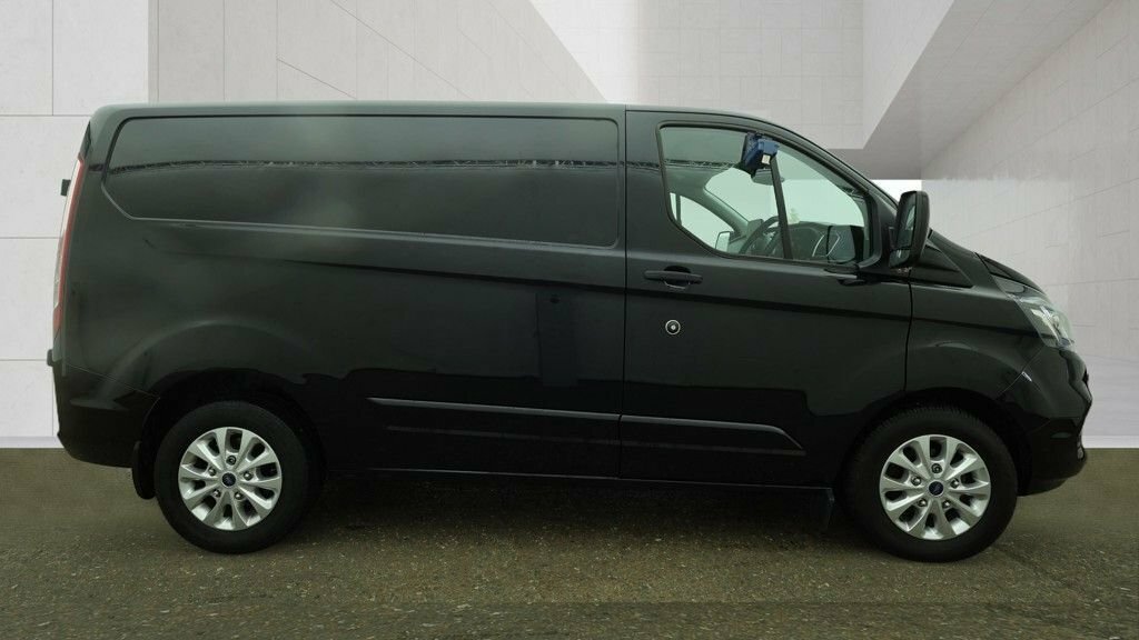 Ford Transit Custom 2L Limited YM70KXY Black #5