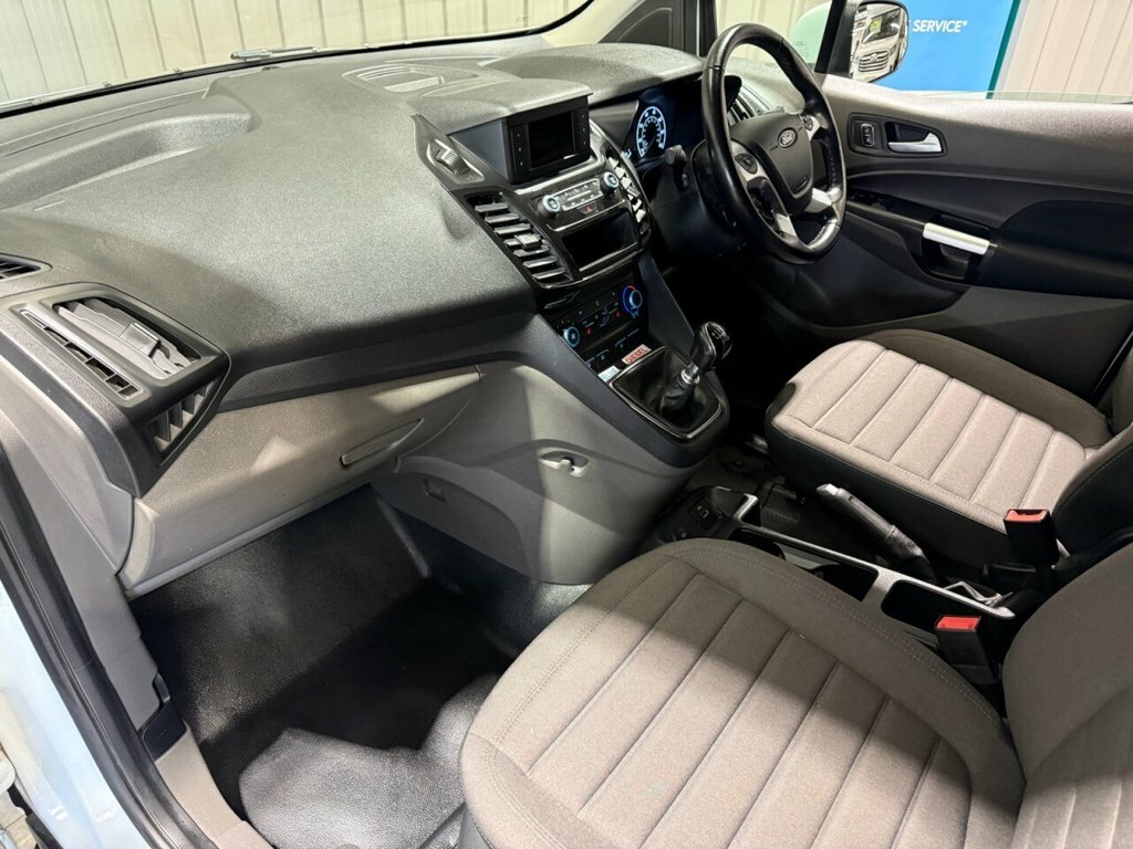 Ford Transit Connect 1.5L Limited HN72WCR White #5