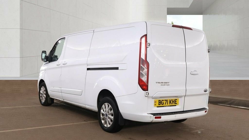 Ford Transit Custom 2L Limited BG71KHE White #3