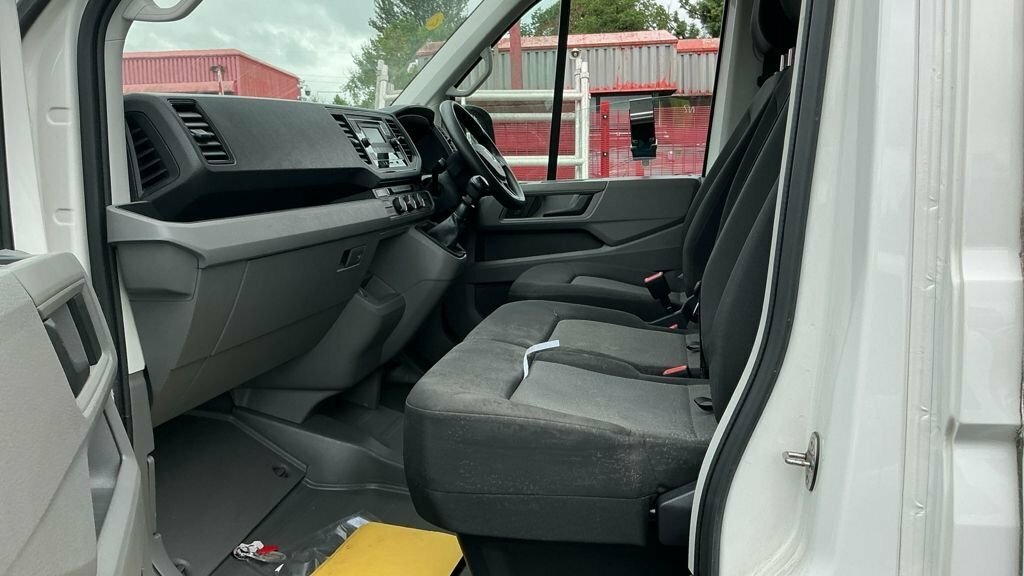 Volkswagen Crafter 2L Startline White #4