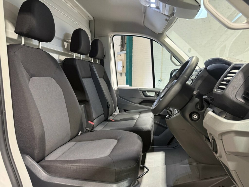 Volkswagen Crafter 2L Startline RK21YXC White #4