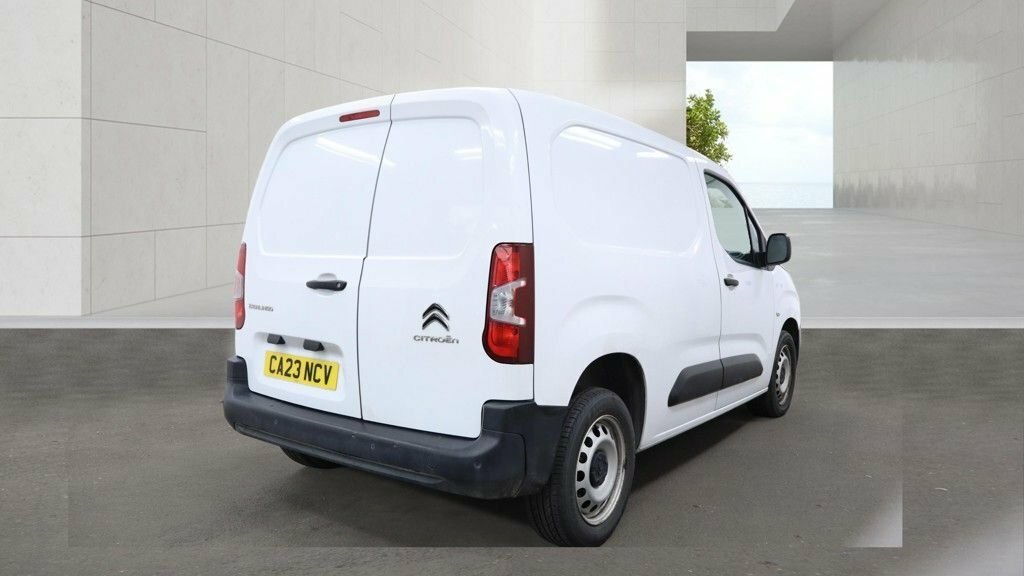Citroen Berlingo 1.5L Enterprise Edition M White #4