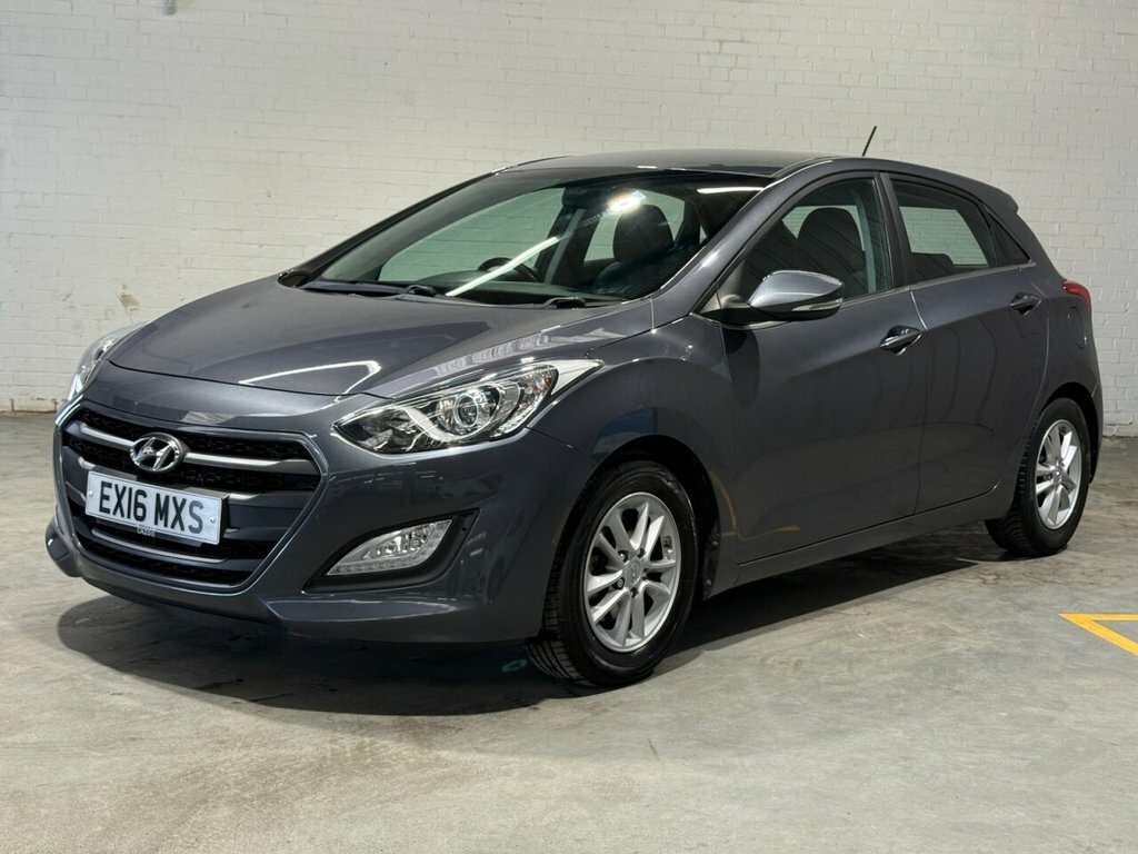 Hyundai I30 1.4L Se Nav White #33