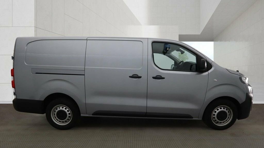 Peugeot Expert 1.5L Professional Premium 6Dr Grey #4
