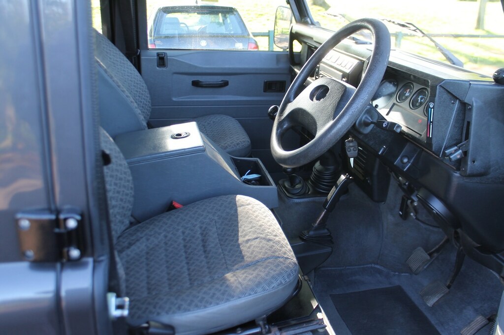 Land Rover Defender County Double Cab Pickup Td5 Grey #5