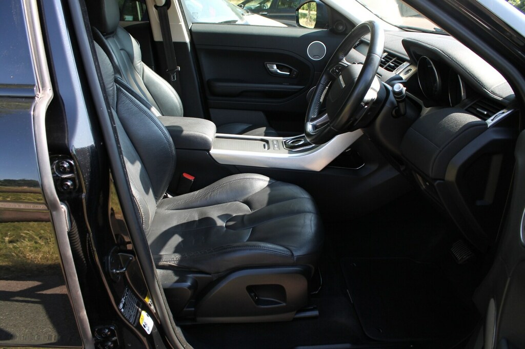 Land Rover Range Rover Evoque 2.2 Sd4 Pure 9 Tech Pack AJ15HSD Black #5