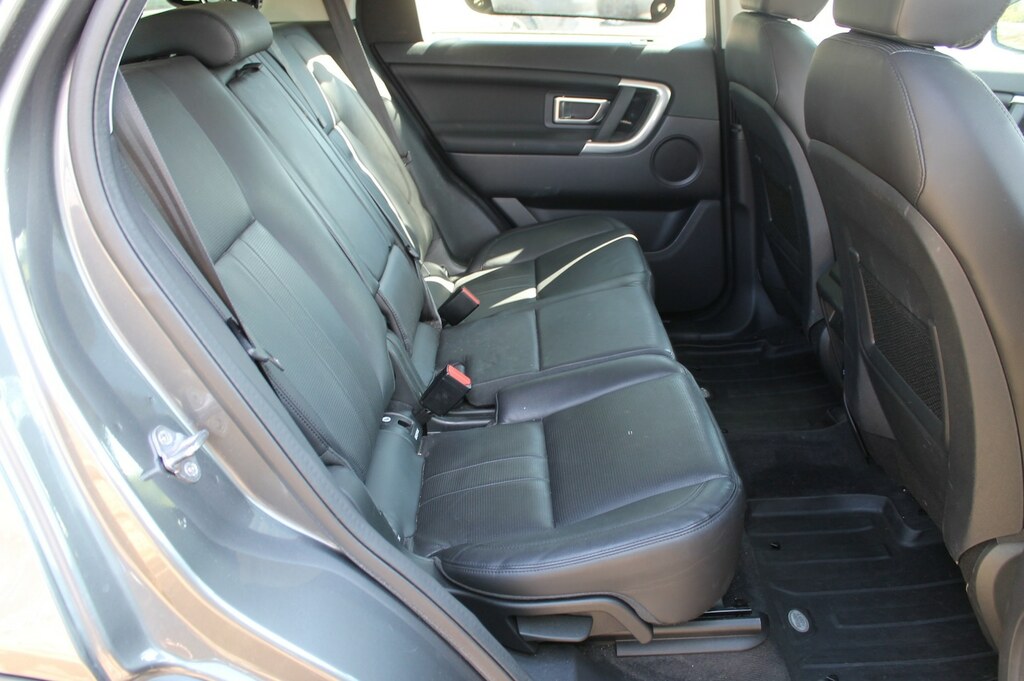 Land Rover Discovery Sport 2.0 Si4 240 Hse 5 Seat VA68BYN Grey #6