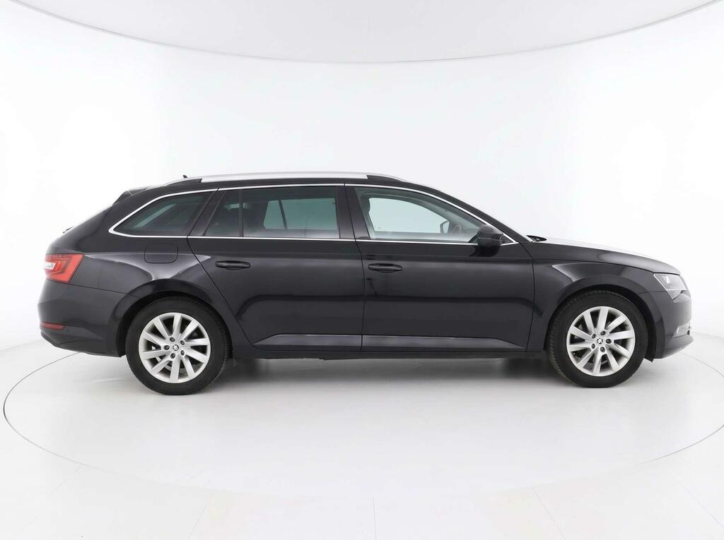 Skoda Superb 1.5 Tsi Act Se L Hatchback Euro Blue #9