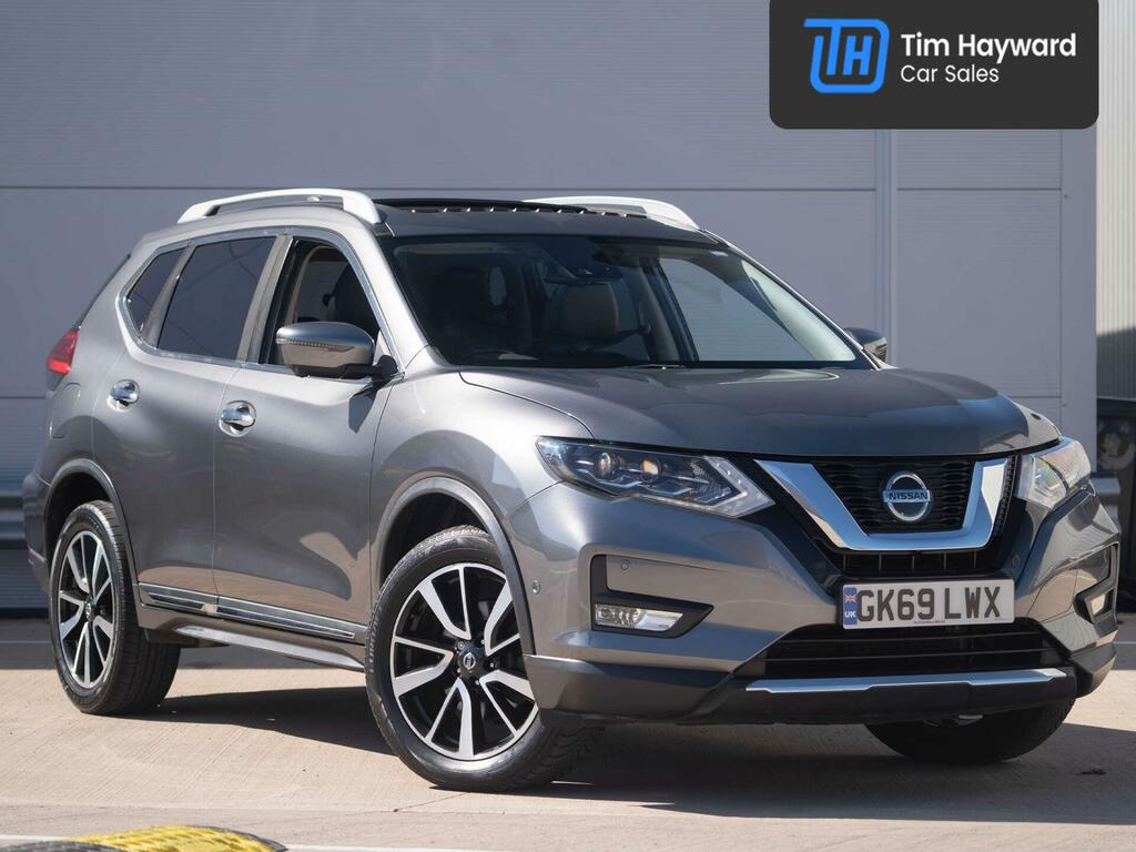 Nissan X-Trail Tekna Grey