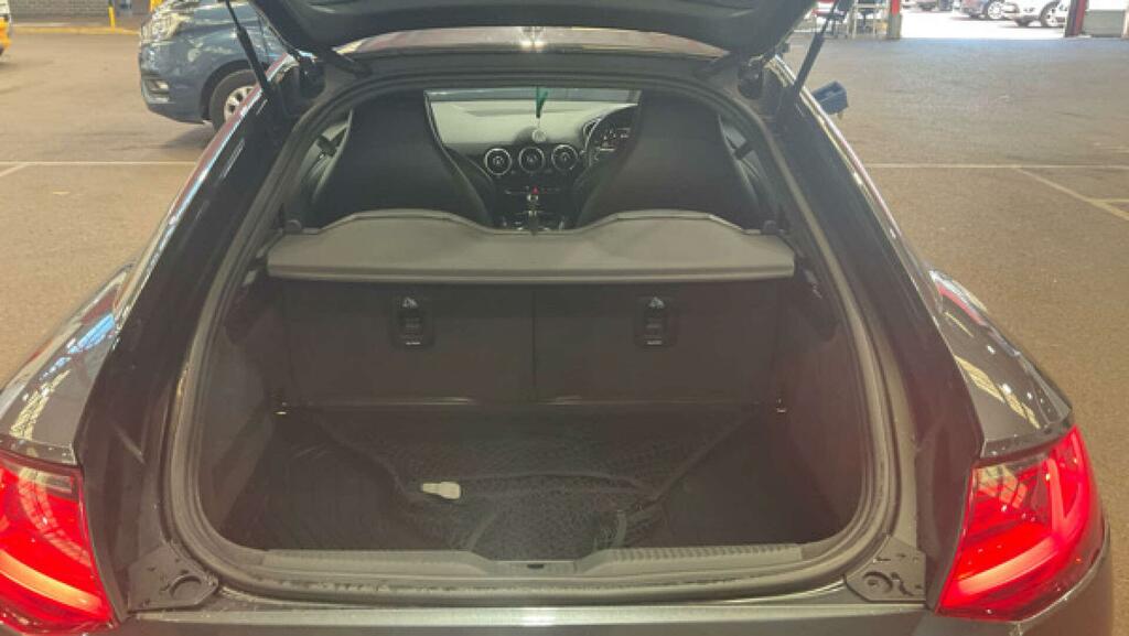 Audi TT 2.0T Fsi S Line Tech Pack  #10