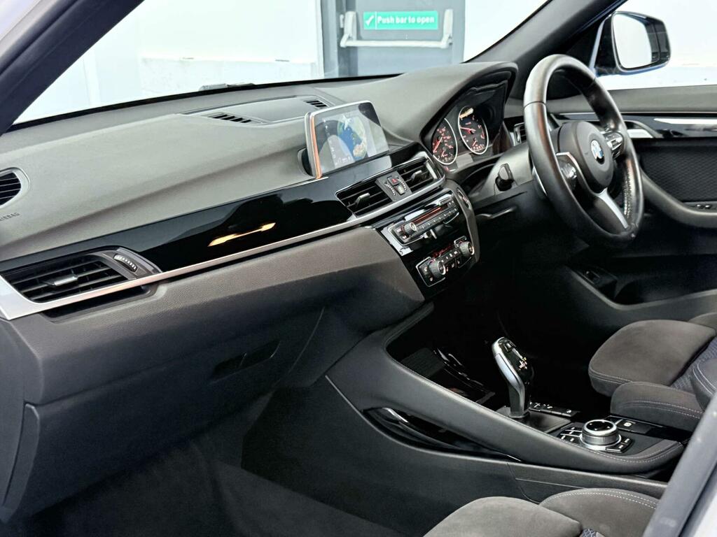 BMW X1 Sport Black #28