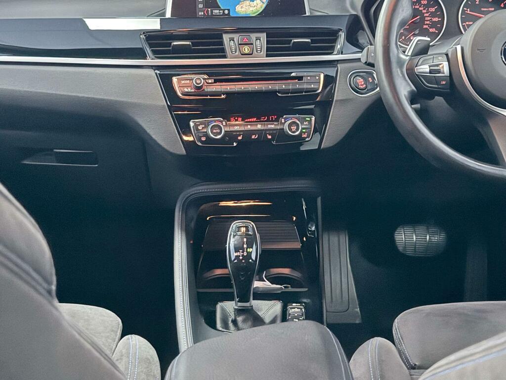 BMW X1 Sport Black #30