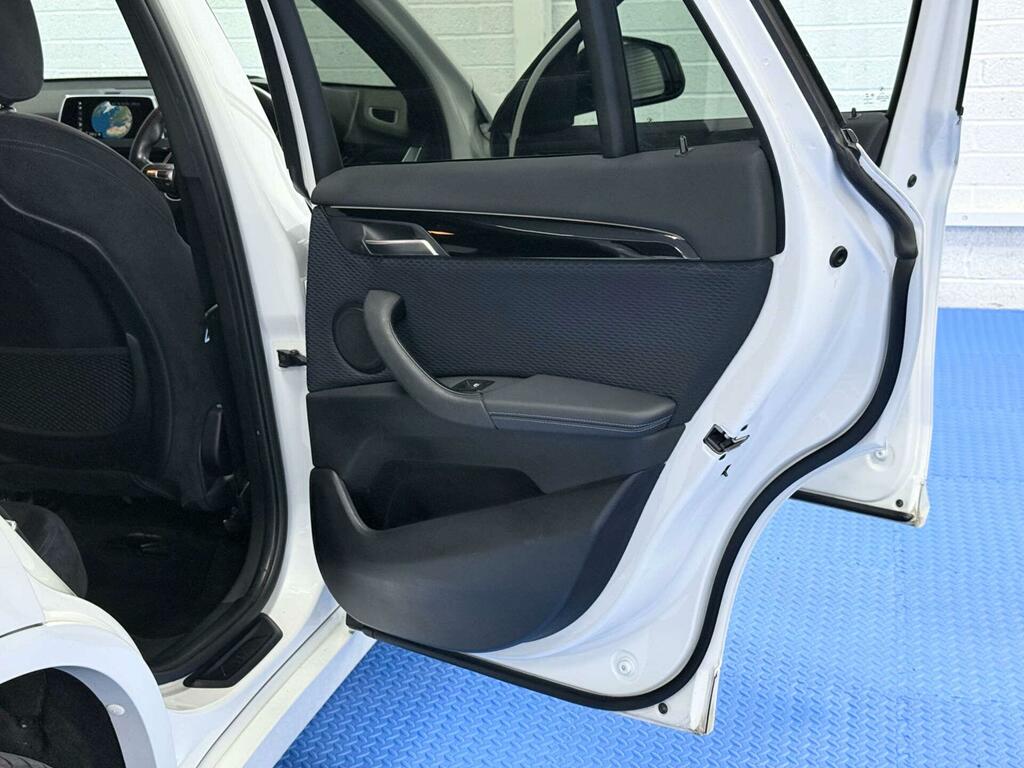 BMW X1 Sport Black #16