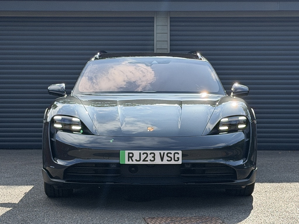 Porsche Taycan Performance Plus 4S Grey #5