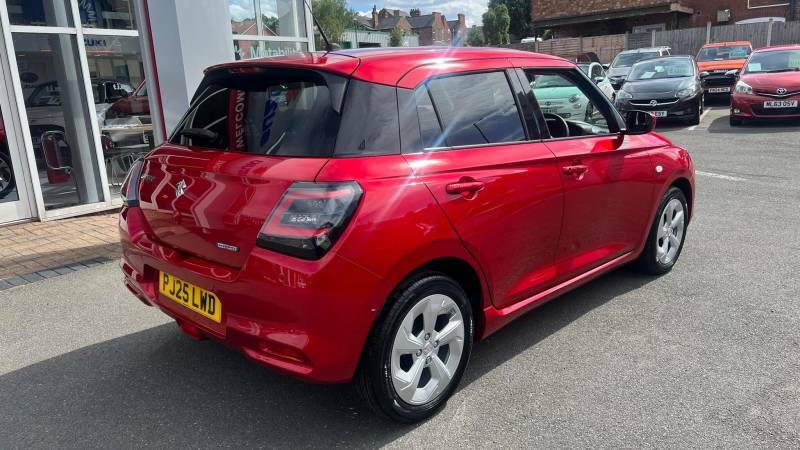 Suzuki Swift 1.2 Mild Hybrid Motion Red #3
