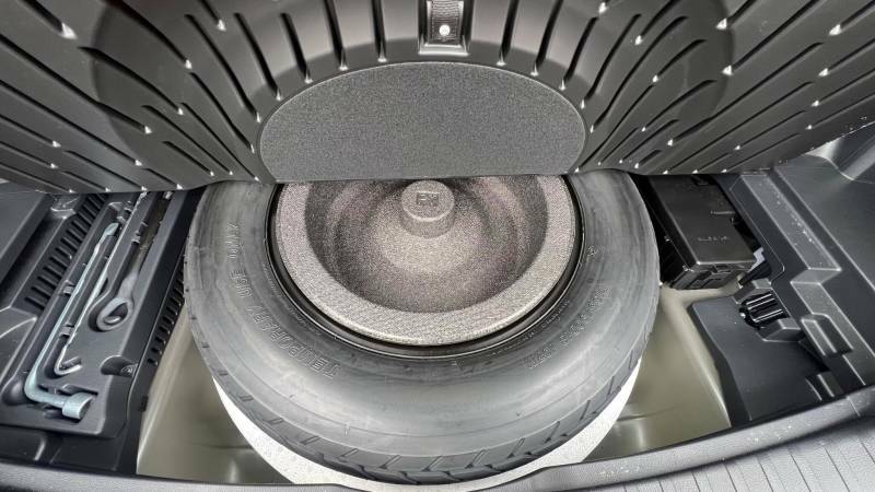 Suzuki Across 2.5 Phev Cvt All Grip Silver #11