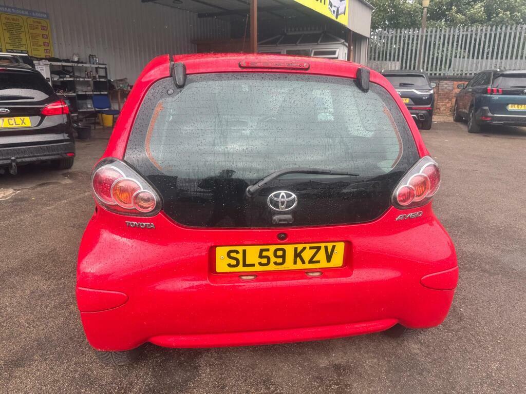 Toyota Aygo 1.0 Vvt-i Euro 4 Red #6