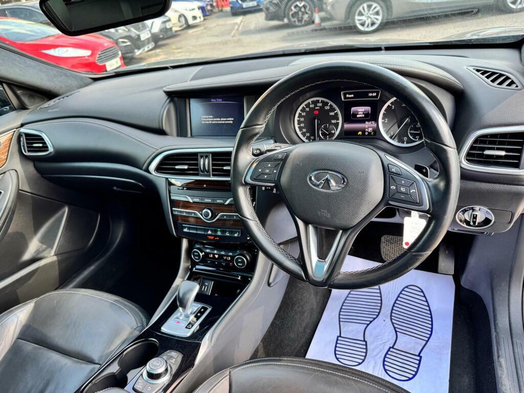 Infiniti Q30 Infiniti Q30 2.0T Sport Hatchback Dc... Grey #14