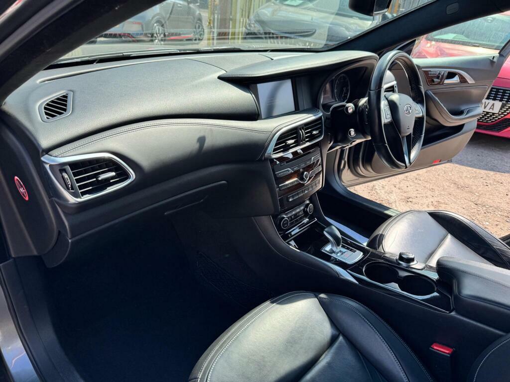 Infiniti Q30 Infiniti Q30 2.0T Sport Hatchback Dc... Grey #11